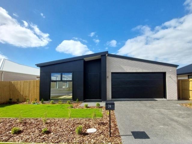 House for rent in Chaslands, Canterbury