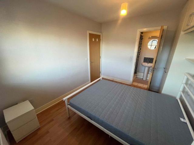 Apartment to rent in Bluebell, North Tipperary