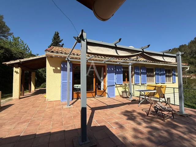 Maison vente à Arrondissement de Toulon, Belgentier