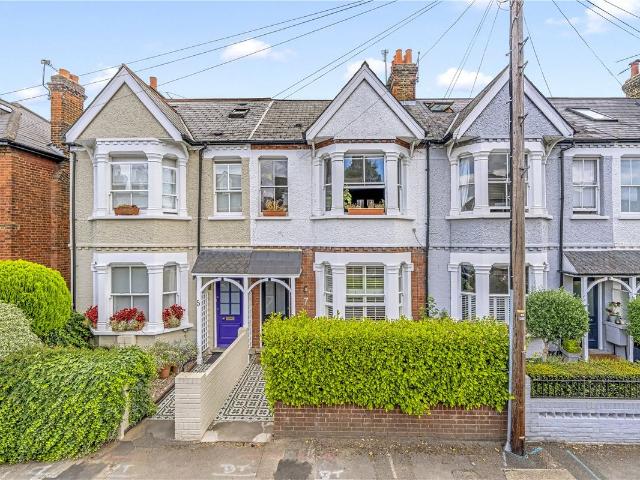 Apartment for rent in Hampton, Greater London