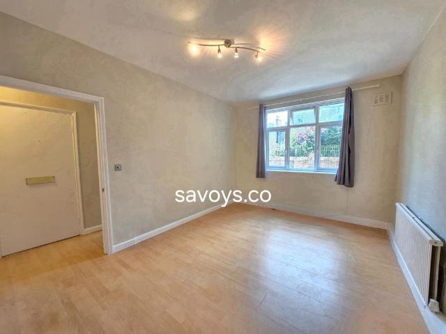 Apartment for rent in Maida Vale, Greater London