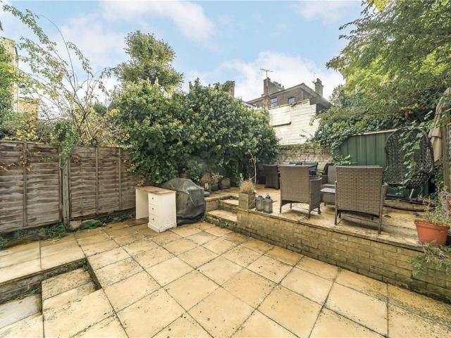 Apartment for rent in Maida Vale, St John's Wood