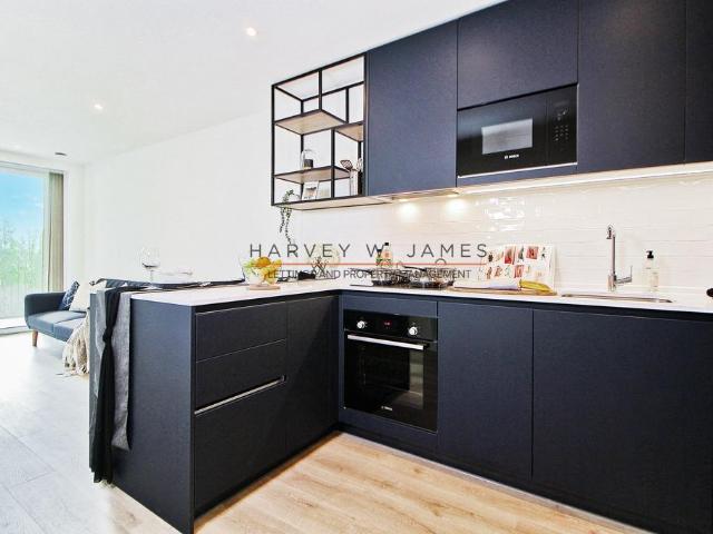 Apartment for rent in Alperton, Greater London