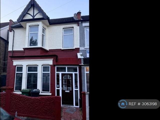 House for rent in London Borough of Waltham Forest, Greater London