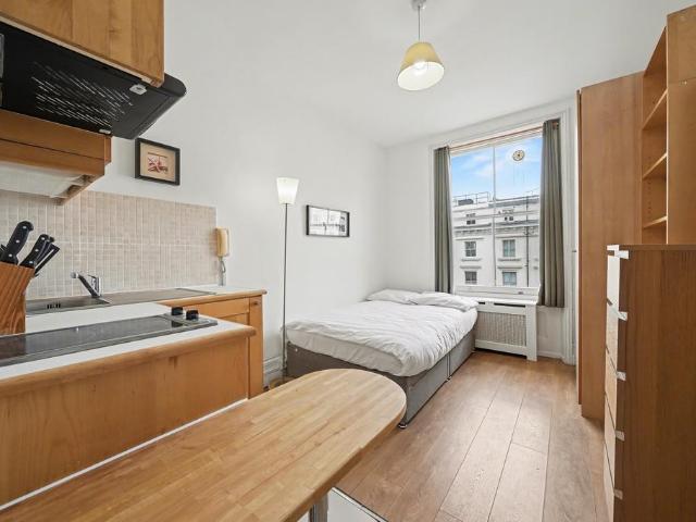 House for rent in Pimlico, Greater London