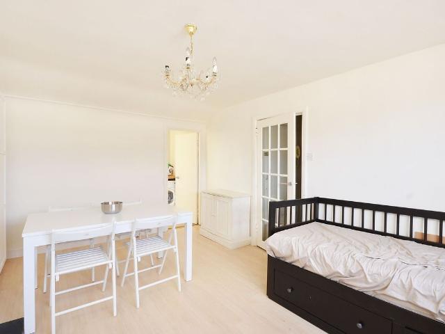 Apartment for rent in Pimlico, Greater London
