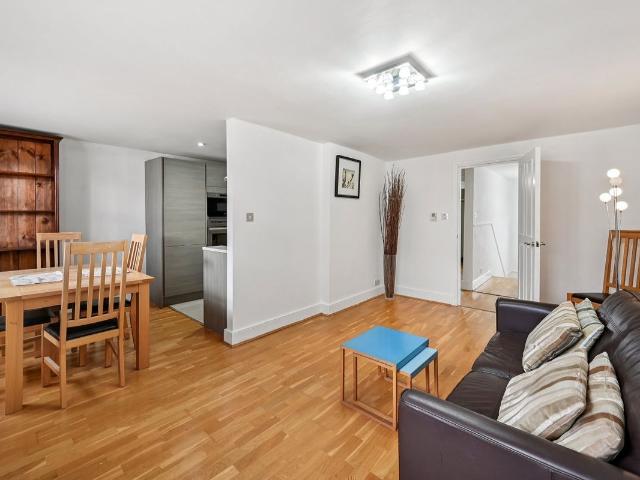Apartment for rent in Pimlico, Greater London