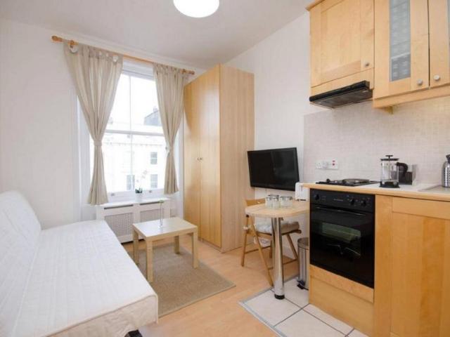 Apartment for rent in Pimlico, Greater London