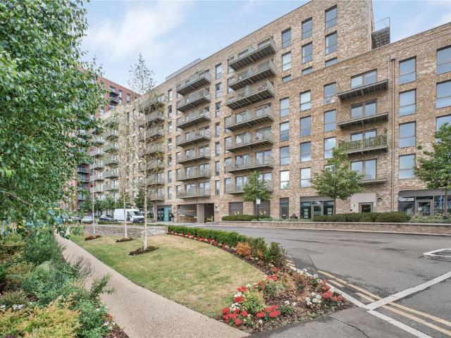 Apartment for rent in Alperton, Greater London
