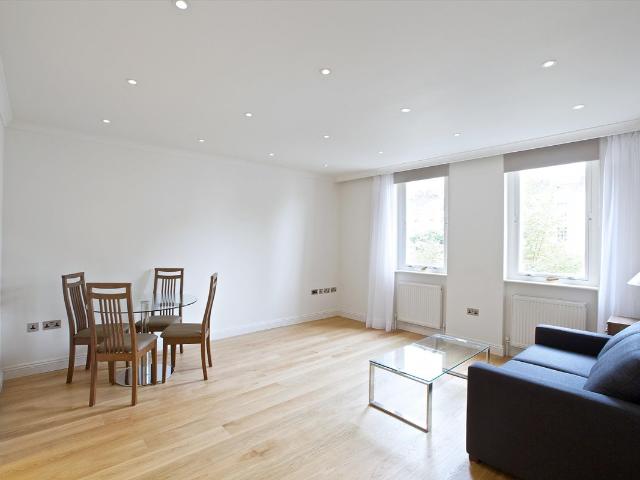 Apartment for rent in Victoria, Greater London
