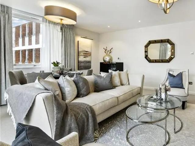 Apartment for rent in Victoria, Greater London