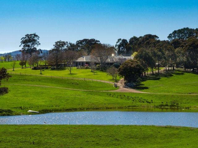 Cottage for sale in Belgravia, New South Wales