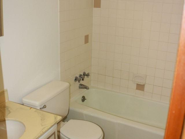 Apartment for rent in Hennepin, Minnesota