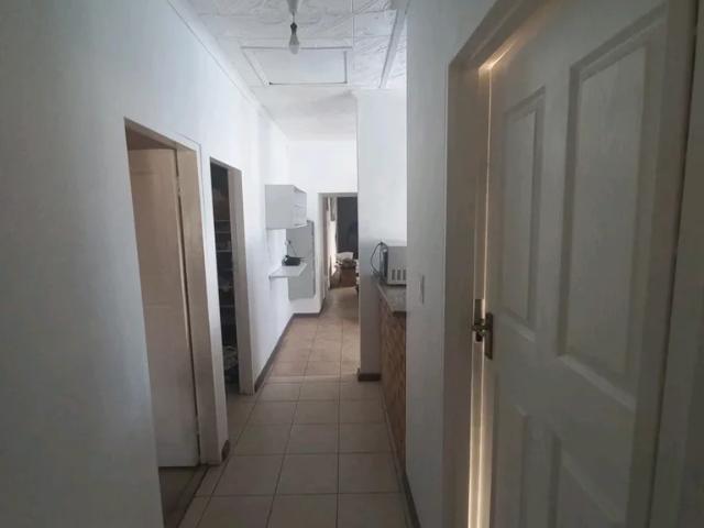 House for sale in Cape Town, Western Cape