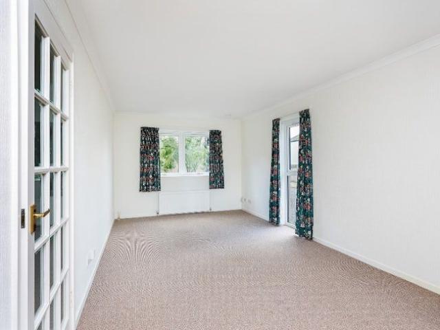 Apartment for rent in Comiston, Scotland