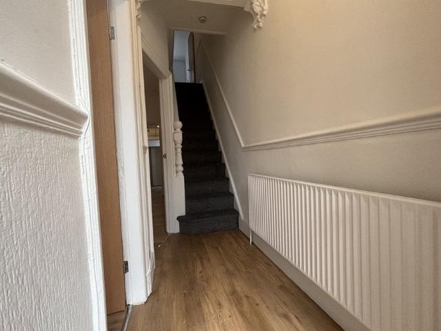 House for rent in Calderstones