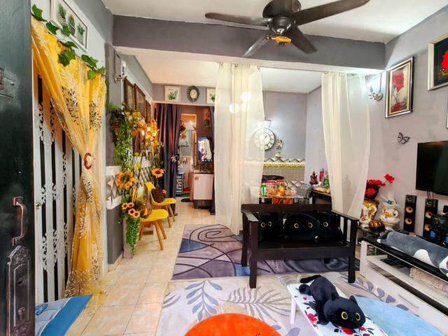 Apartment for sale in Kajang, Langat