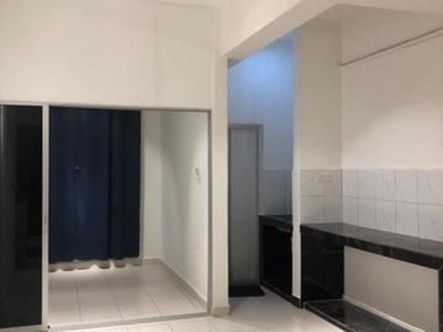 Serviced Residence for sale in Petaling, Alam Impian