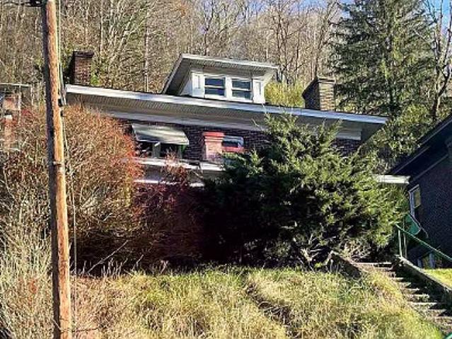 House for sale in West Virginia