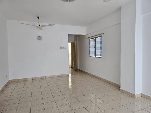 Condominium for sale in Petaling, Subang Jaya