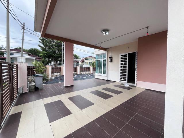 Residential House for sale in Durian Tunggal, Malaka