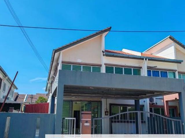 House for sale in Durian Tunggal, Malaka