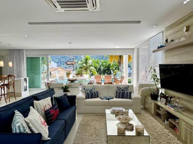 Casa venda em Região Imediata de Caraguatatuba-Ubatuba-São Sebastião, Região Metropolitana do Vale do Paraíba e Litoral Norte