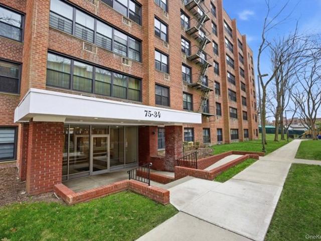 Property for sale in Queens, Arverne