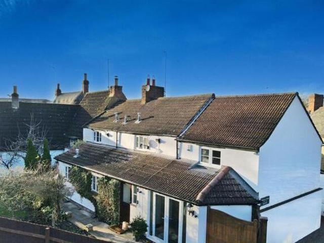House for sale in Lyons, Greater London
