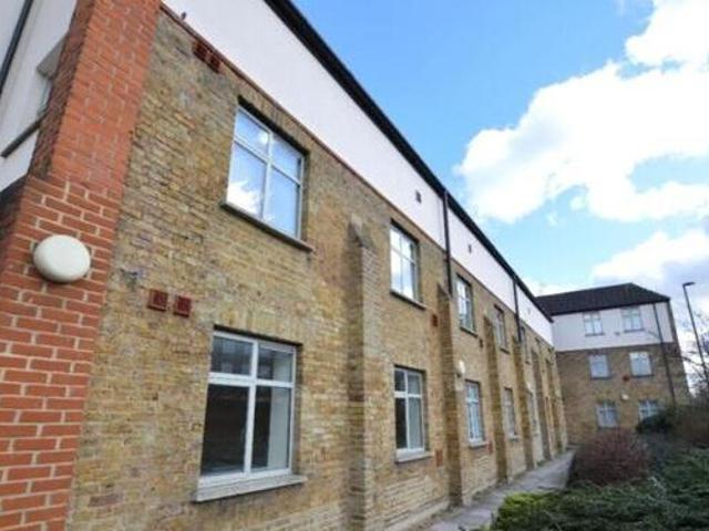 House for rent in Lyons, Greater London