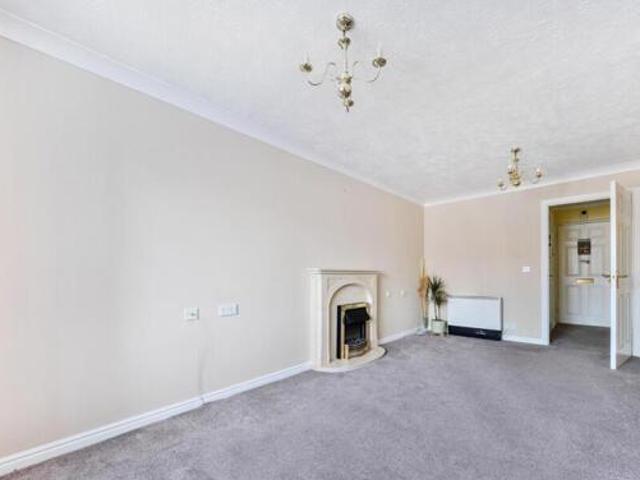 House for sale in Oad Street, Kent