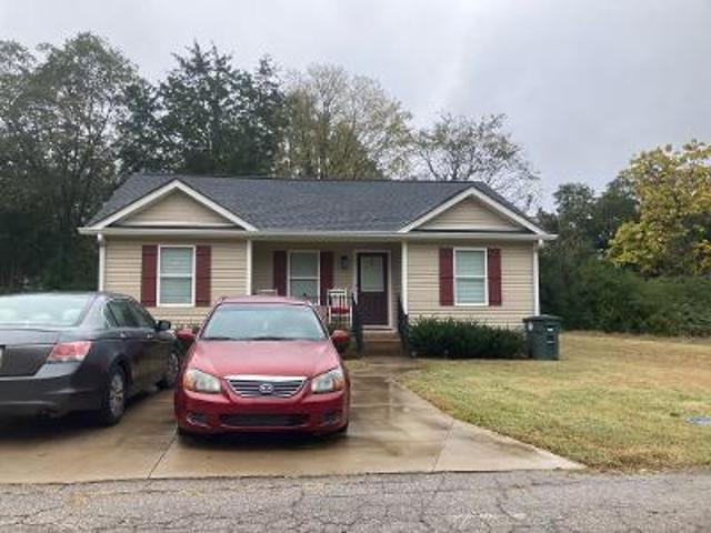 House for sale in Chester, South Carolina