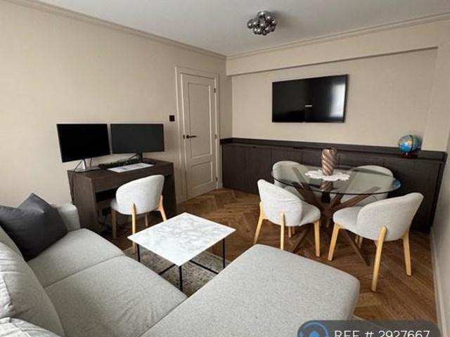 Apartment for rent in Paddington, Greater London