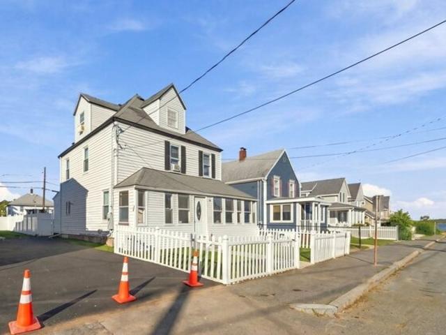 House for sale in Houghs Neck, Quincy