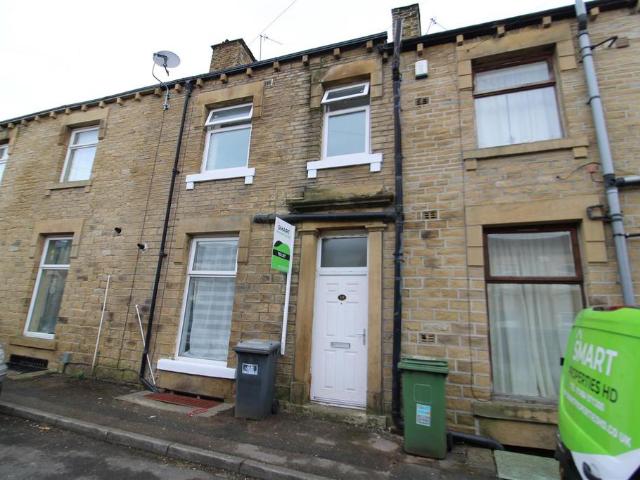 House for rent in Folly Hall, Kirklees