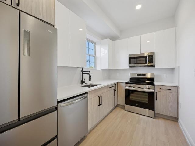 Apartment for rent in Paschall, Philadelphia