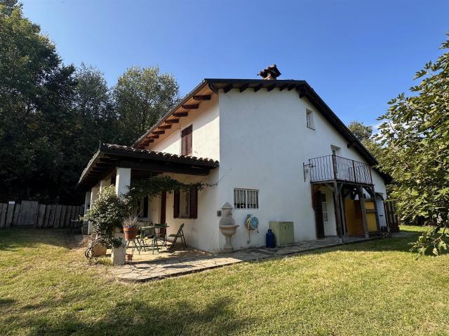 Casa in vendita a Piemonte, Asti