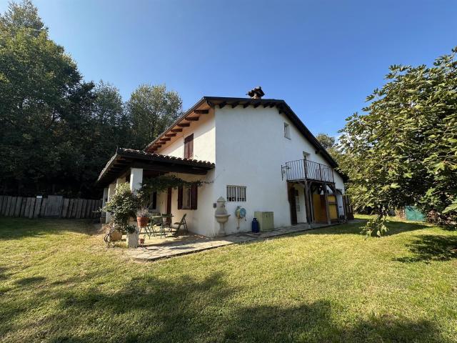 Casa in vendita a Piemonte, Asti