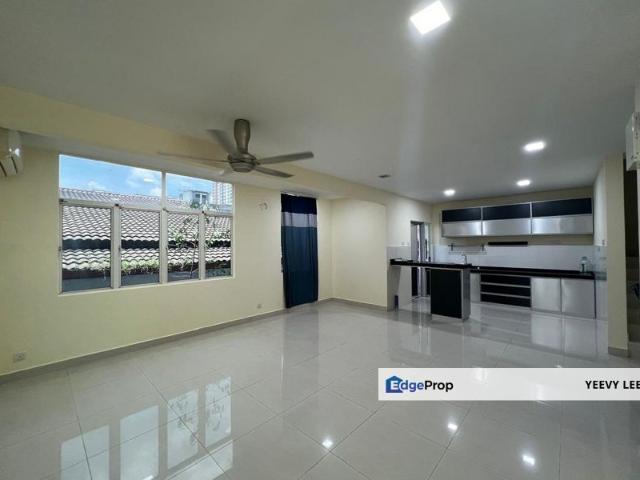 House for sale in Petaling, Damansara Damai