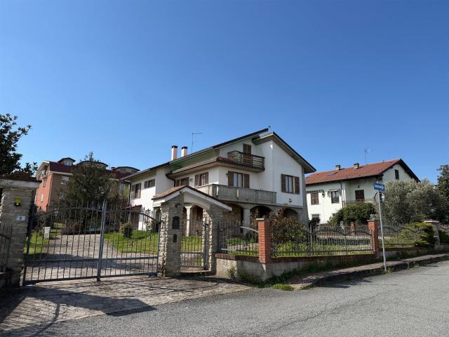 Casa in vendita a Piemonte, Alessandria