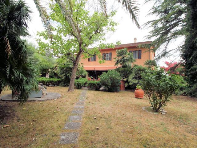 Casa in vendita a Fauglia, Toscana