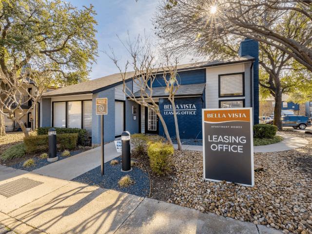 Apartment for rent in Carrollton, Texas
