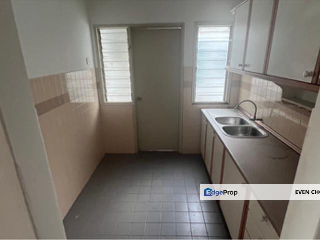 Flat for sale in Langat, Selangor
