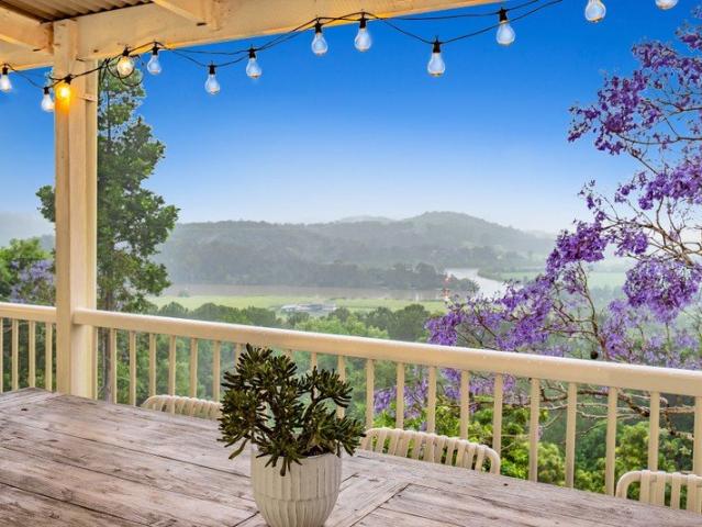 Cottage for sale in Maroochy River, Sunshine Coast Regional