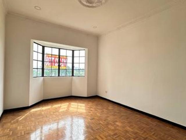 Condominium for sale in Langat, Selangor