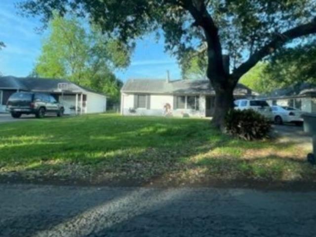 House for sale in Groves, Jefferson County