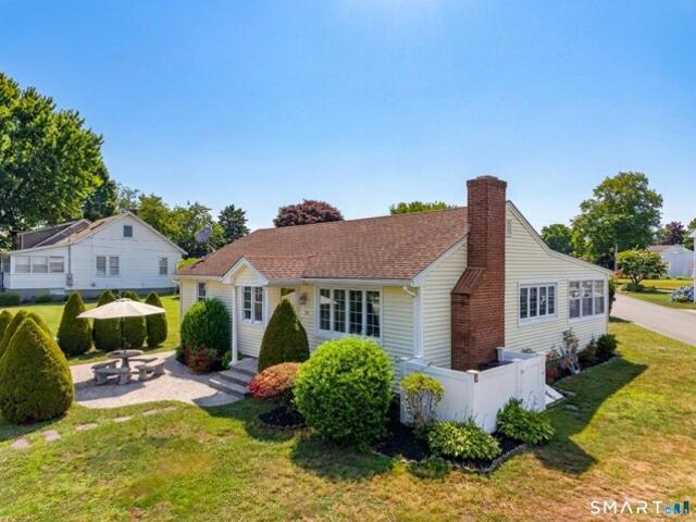 House for sale in Old Saybrook, Connecticut