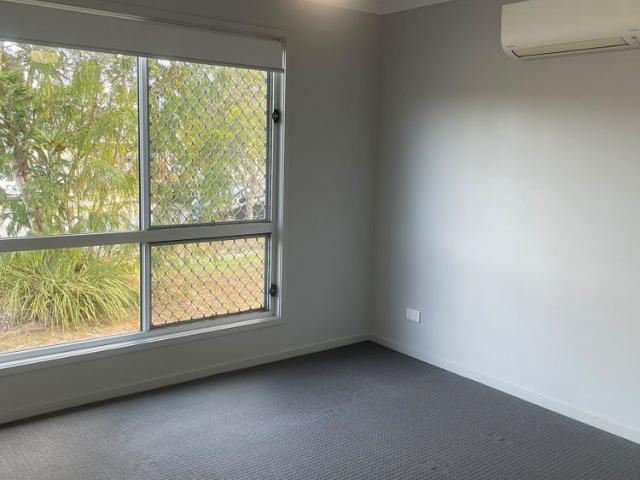 Room for rent in Bellbird Park, Greater Brisbane