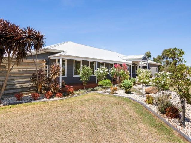 Cottage for sale in Bellbrae, Victoria