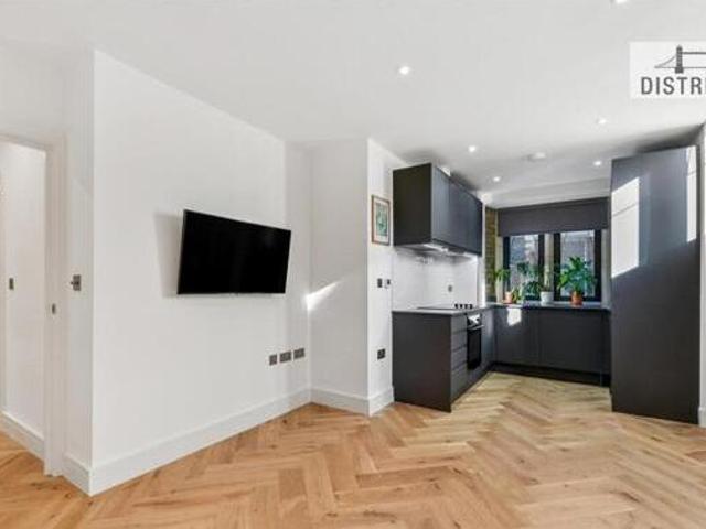 House for rent in Lyons, Greater London